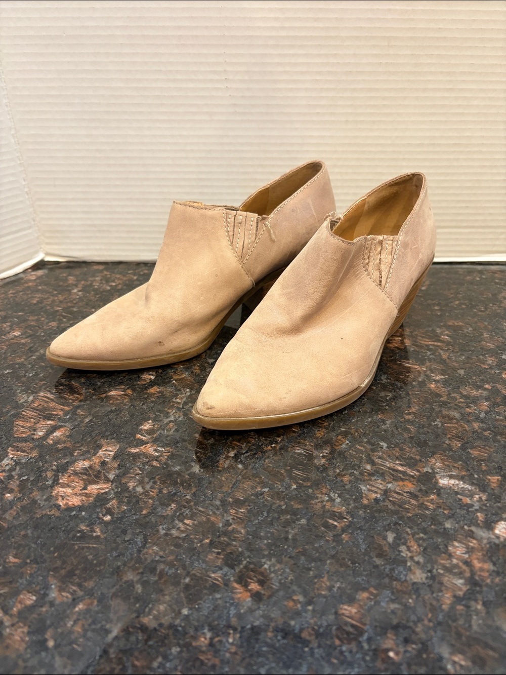 Lucky Brand Tan Leather Booties Size 6.5